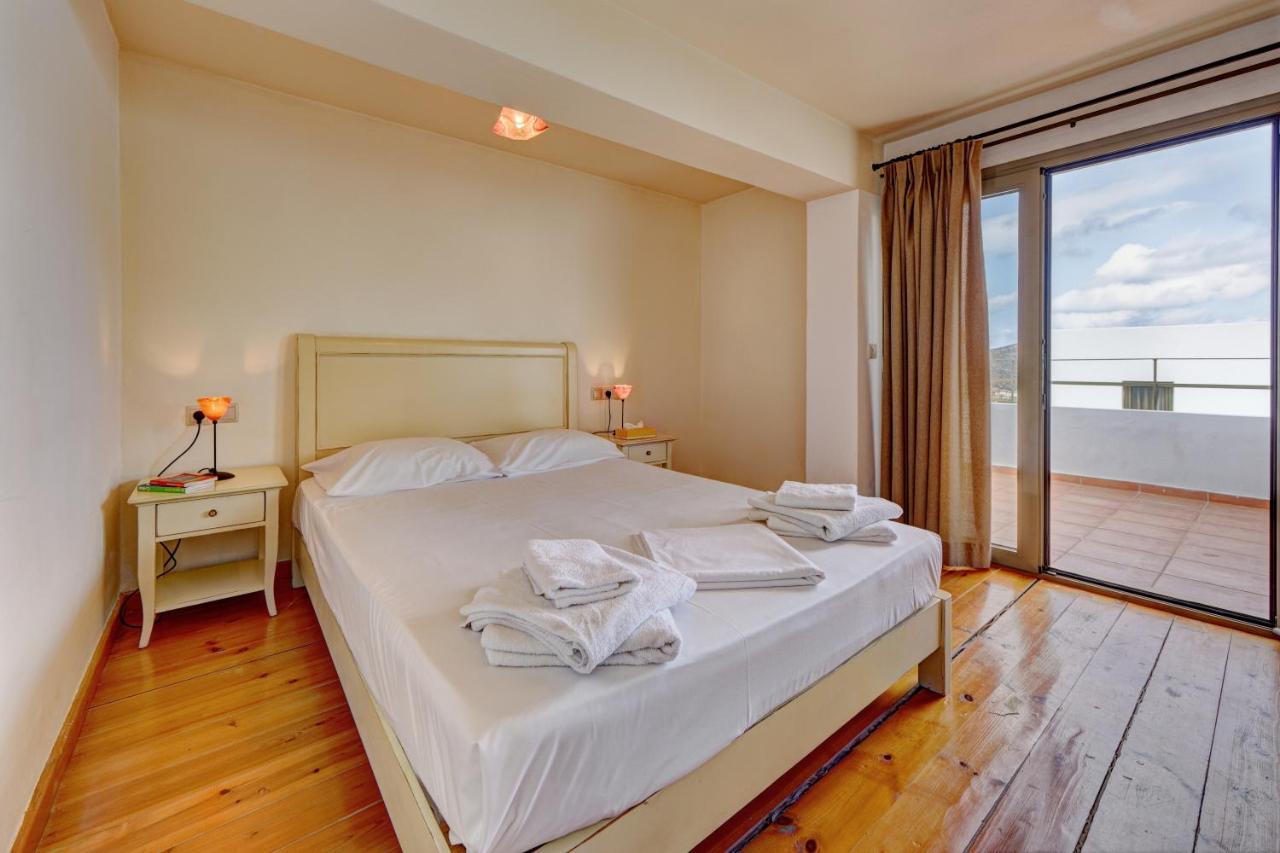 Mourtzanakis Residence - Traditional Eco Hotel In Akhládha Buitenkant foto