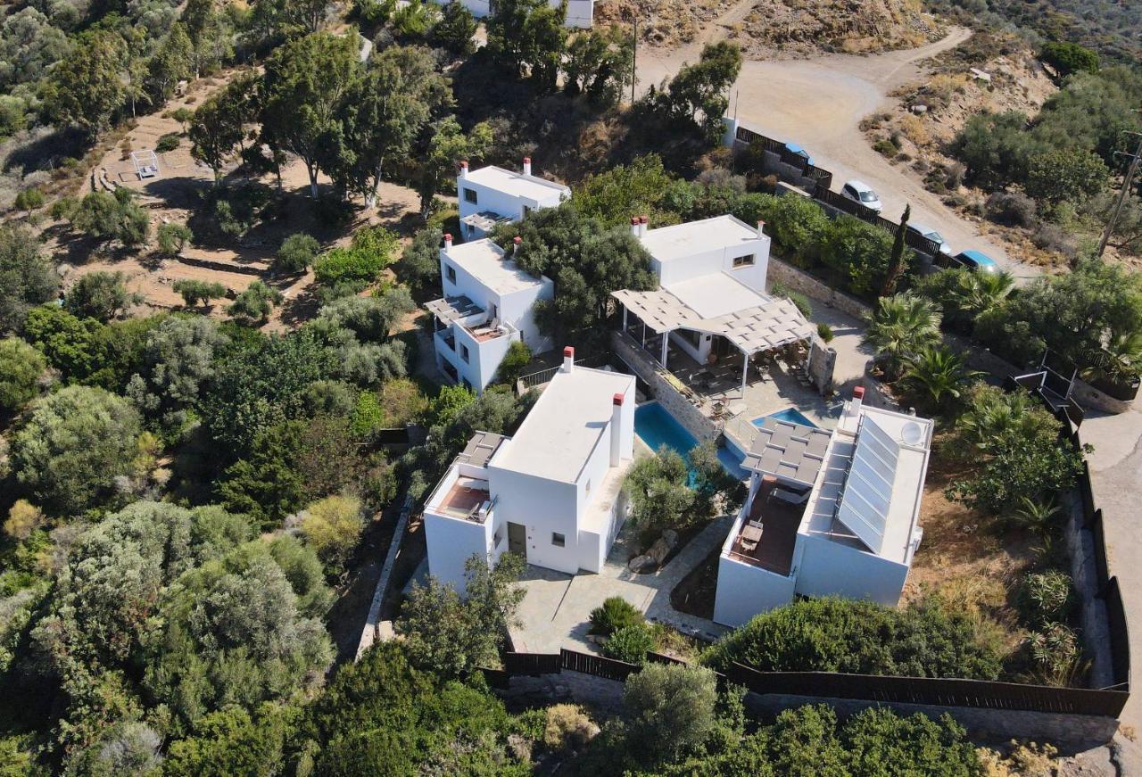 Mourtzanakis Residence - Traditional Eco Hotel In Akhládha Buitenkant foto