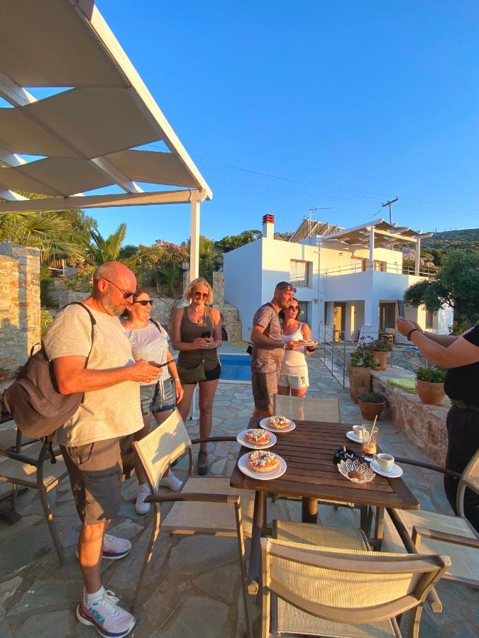 Mourtzanakis Residence - Traditional Eco Hotel In Akhládha Buitenkant foto